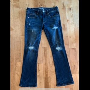American Eagle Skinny Kick jeans